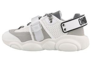 MOSCHINO Низкие повседневные туфли женские белые