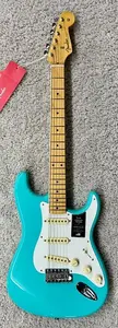 Fender American Vintage II 1957 Stratocaster Seafoam Green с кейсом - 7 фунтов 12,1 унции