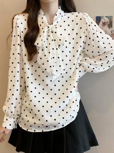 Блузка в горошек с завязкой из ленты, женская блузка Doux Belle, цвет Beige