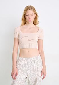 Футболка Nike Sportswear CROP, Silt Red/Malt/Red