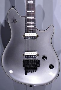 Электрогитара EVH Wolfgang USA 2023 Silver w/Hardshell Case