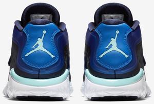 Кроссовки Air Jordan Jordan Flight Flex Trainer 2, синий