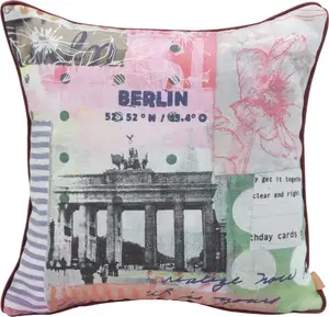 Х.ОК.К. Подушка декоративная "Любимые города БЕРЛИН", с мотивом Берлина, двусторонний чехол с наполнителем, 1 шт H.O.C.K. 45х45 см, розовый/фиолетовый/зеленый