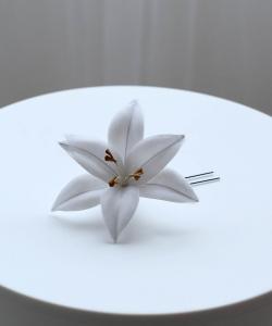 Украшение для волос: лилия Utatane, цвет Gray