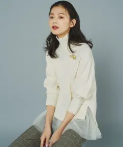 Вязаный свитер с высоким воротником из смеси шерсти и кашемира Suite L, цвет Pearl White [002]