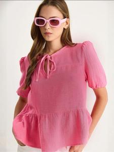 Bianco Lucci Блузка в светло-розовом цвете