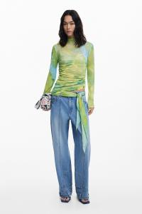 Вязаный свитер с акварельным принтом