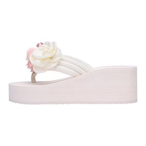 Тихие устойчивые к истиранию нескользящие шлепанцы Women's XMISTUO, белый