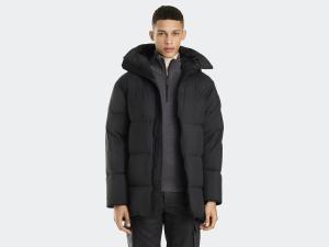 Пуховик Canada Goose Lawrence Black Label, черный