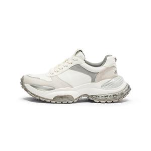 Низкие массивные кроссовки женские Coup De Foudre, Ecru/Gray