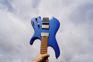 Электрогитара Ibanez Q52 LBM - Laser Blue Matte 6-Sring Electric Guitar w/ Gig Bag