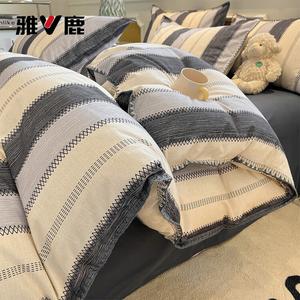 Yalu Комплект постельного белья 1,5 м, 4 предмета: пододеяльник 200x230 см