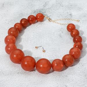 Массивное ожерелье с мраморными шариками и бисером Fashnzfab, коричневый