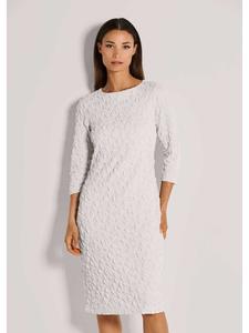 MADELEINE Элегантное платье с изысканным силуэтом жемчужно-белого цвета