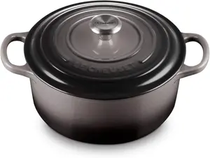 Кастрюля круглая Le Creuset с эмалированным покрытием, 3300 мл