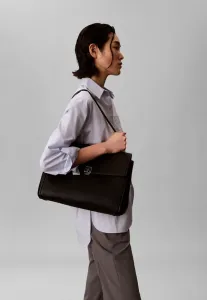 Сумка-Мессенджер с эмблемой Calvin Klein, Black