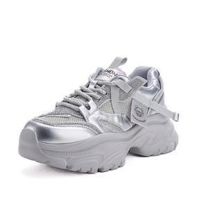 Низкие массивные кроссовки женские POOQ, серебро