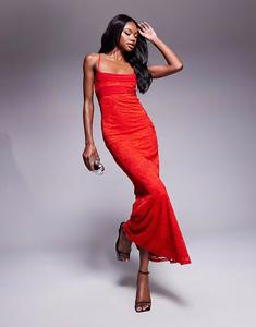 Платье макси с кружевом и вырезом-лодочкой ASOS DESIGN красного цвета