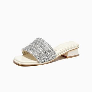 Женские тапочки-слайды, серебристые, экрю GEMEIQ, Ecru