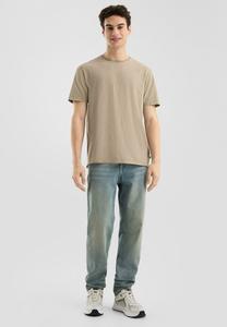 Футболка QS GEWASCHENES MIT ROLLKANTE, Beige