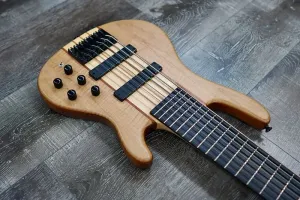 AIO Wolf S7-7 бас-гитара с 7 струнами - клен, флейм 002