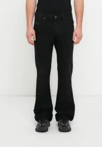 Джинсы прямого кроя Diesel