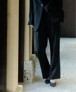 Eleni/elni брюки из шерстяного габардина со складками и поясом Noble, цвет Black