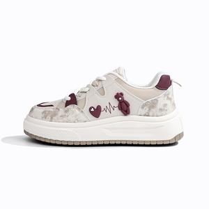 RENBEN Скользоустойчивые легкие низкие скейтерские туфли на платформе для женщин цвет хаки, цвет Khaki