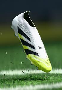 Кроссовки Adidas Performance PREDATOR ELITE LACELESS ARTIFICIAL GRASS FOOTBALL BOOTS, Cloud White/Core Black/Lucid Lemon/White