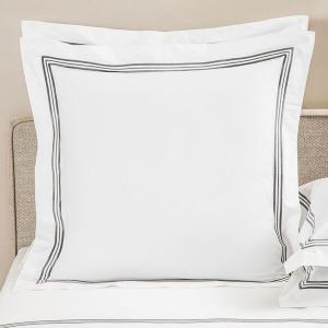 Декоративная наволочка Frette Triplo Bourdon Euro, 65x65, белый/серый