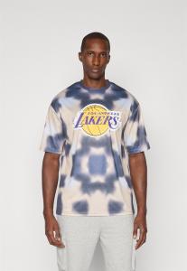 Футболка с принтом NBA LOS ANGELES LAKERS TEE - Club wear New Era, цвет Stone
