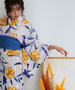 Яркий комплект юката из двух частей (на выбор из 9 стилей) (юката/хэко оби или ханхаба оби). Удобен в ношении для женщин (старше 40 лет).