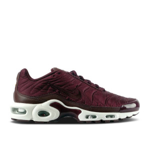 Кроссовки Nike WMNS AIR MAX PLUS SE 'METALLIC MAHOGANY', металлик