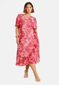 Платье большого размера, сочетающее в себе крой и драпировку, с рукавами-крылышками, в повседневном стиле. Friends Like These, Pink Floral