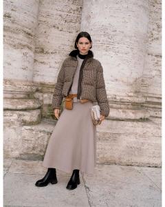 Moncler Шерстяная куртка-букле Seboune в клетку, коричневый