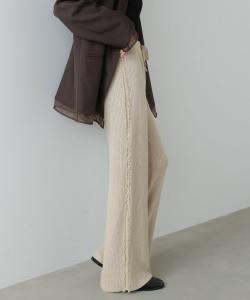 Вязаные брюки с бахромой по бокам