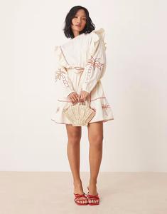 Никогда не полностью одетое миниатюрное вышитое мини-платье цвета слоновой кости Never Fully Dressed