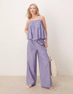 Брюки со сборками на талии в сине-красную полоску Asos Design