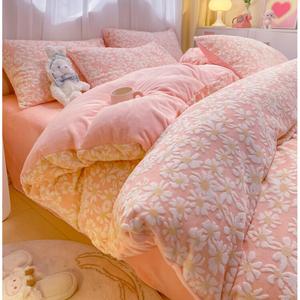 Пододеяльник MUJI с 3D-резным узором, 180х220 см, цветочный узор/розовый