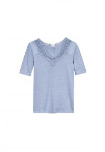 Льняная рубашка с короткими рукавами и тонким кружевным акцентом. Madeleine, голубой
