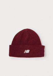 Шапка New Balance CORE CUFF UNISEX, Monarch Burgundy/Sea Salt/Dark Red