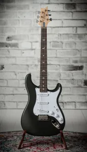 PRS Silver Sky - Сатин Черный Чай с Потертостями