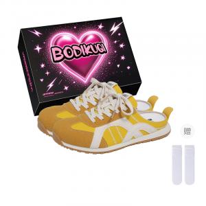 Boldi Kuki Женские противоскользящие тапочки с закрытым носком на резиновой подошве, желтые (включая сумку для покупок и носки), цвет Yellow (Shopping Bag Included+Socks)