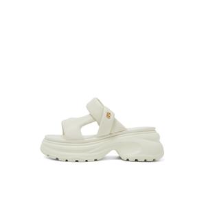 COMELY Тапочки-слайды женские белые