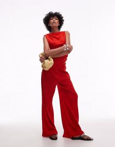 Текстурированные брюки широкого кроя красного цвета Topshop