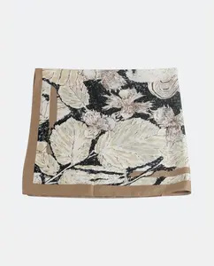 Квадратный платок из полиэстера с цветочным принтом, свежий и универсальный платок для женщин Kbas, бежевый