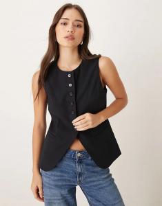 Жилет Mango с высоким воротом, приталенный в черном цвете