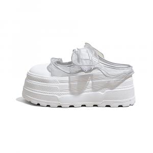 Закрытые тапочки для женщин A poinsettia princess, серебро