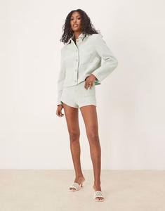 Микро-шорты из букле, приталенные в цвете шалфея Asos Design