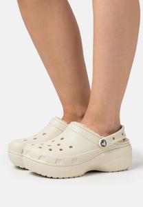 Шлепанцы Crocs
